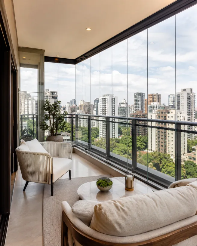 Sistemas de alto uso Cortina de vidro para uso frequente